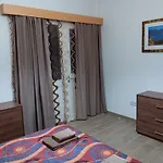 Pari's Apartments-paphos Διαμέρισμα