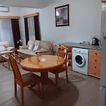 Pari's Apartments-paphos Πάφος