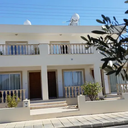Apartamento Pari Holiday Studio Paphos