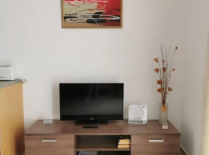 Pari'S Holiday Apartments-Paphos Appartamento *