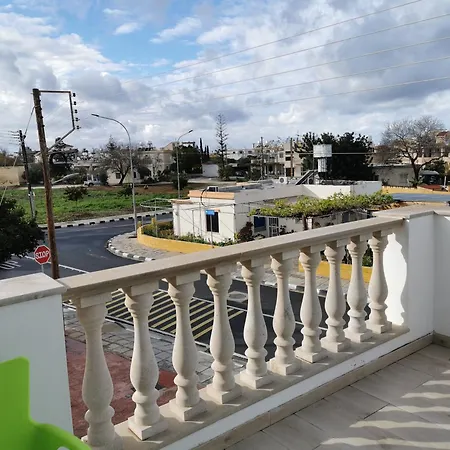 アパート Pari's Apartments-paphos パ フォス