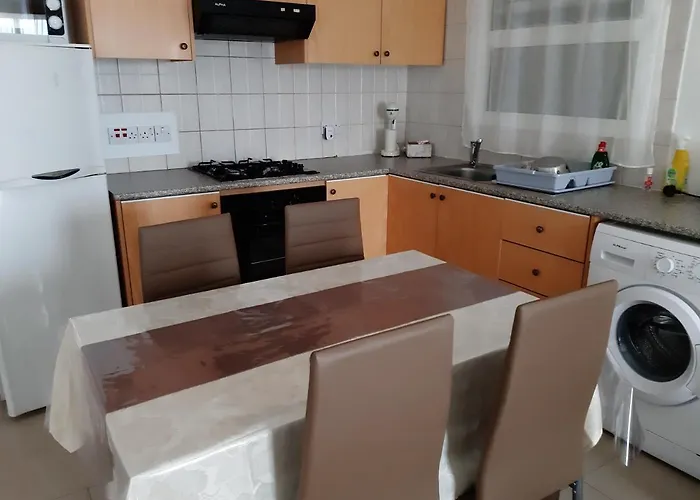 Διαμέρισμα Pari's Apartments-paphos